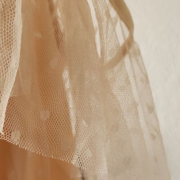 Elegant Cream Midi Dress - Picture 2 of 4